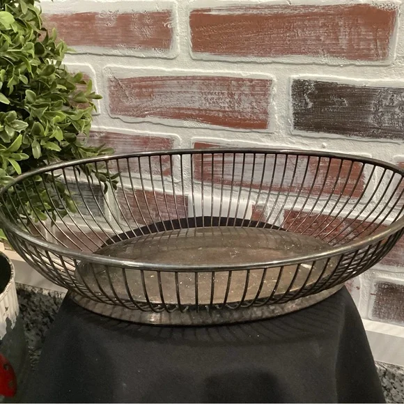 ⚫️ Vintage Gorham Silver Plate Wired Design Serving Fruit or Decor Bowl Basket - Picture 1 of 10
